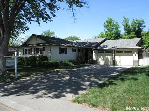 1st image of 117 W El Campo Ave