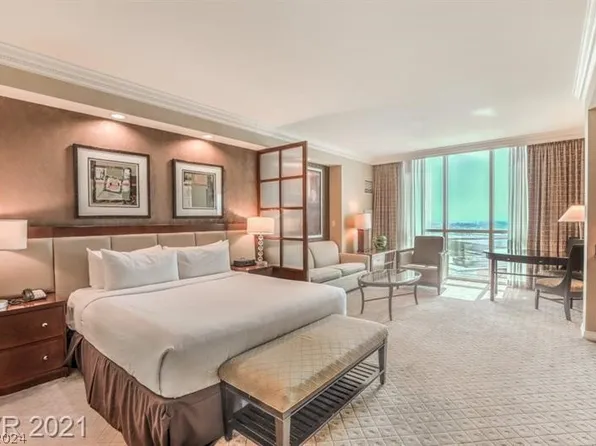 145 E Harmon Ave #2104, Las Vegas, NV 89109