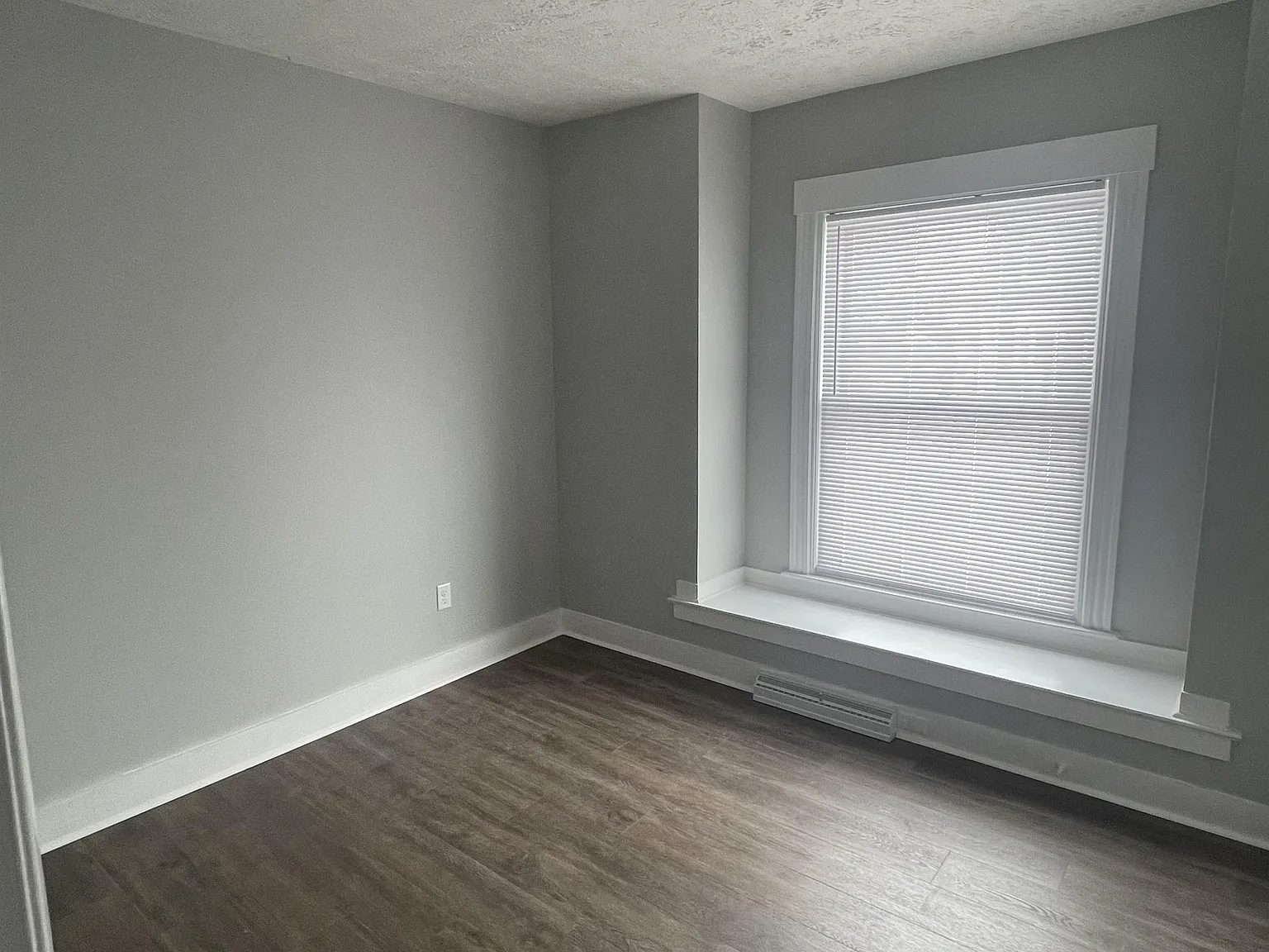 614 Park Place - 1 — Photo 4