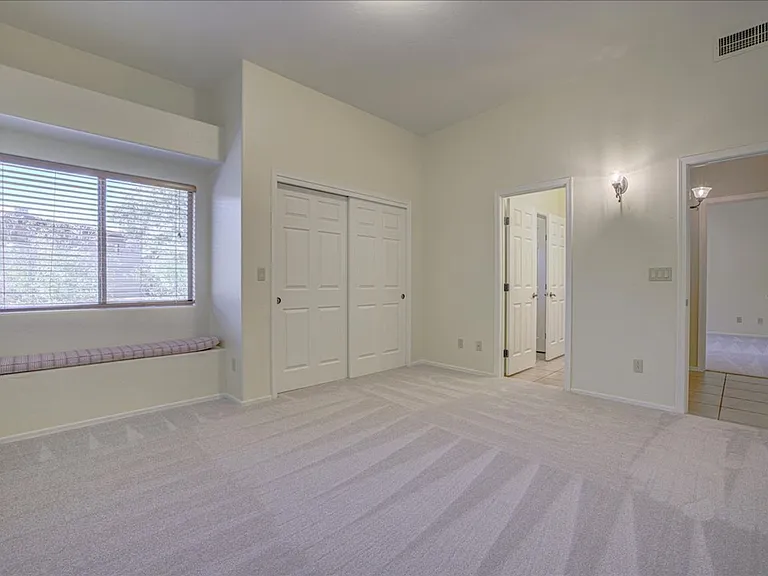 4750 N Bonanza Ave — Photo 29