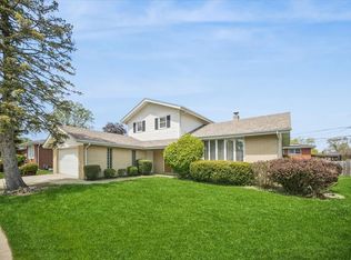 2316 185th Pl, Lansing, IL 60438