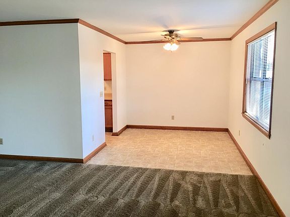 3rd image of 4012 N Christopher Ct