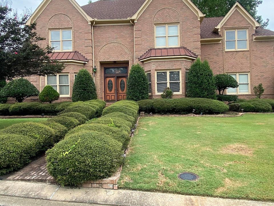 1st image of 190 Dubois Dr