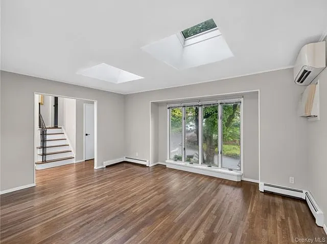 10 Sycamore Rd — Photo 6