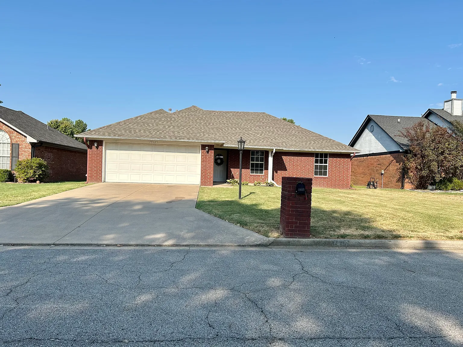 3 bed, 1353 sqft, $1,400 — Photo 3