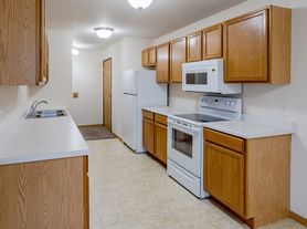 Silvercrest Apartments