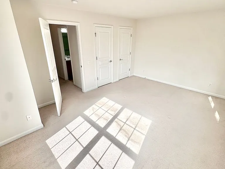 8704 Mayfair Ct — Photo 31