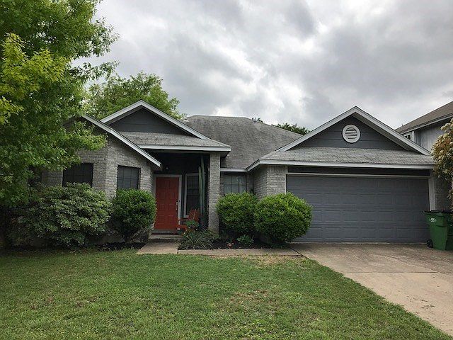 1st image of 2109 Rosemary Ln