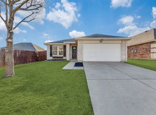 709 Wrigley Dr, Burleson, TX 76028