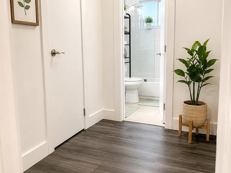 4635 SW 18th St — Photo 14