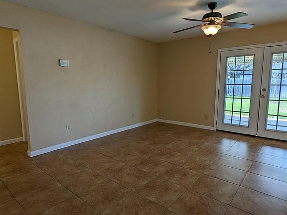 5th image of 5927 Cliff Rock Dr