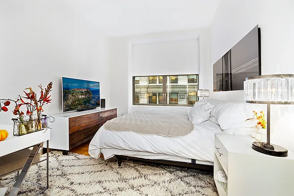 Rented by Douglas Elliman | media 9