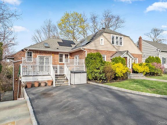 2nd image of 11 Prospect Avenue
