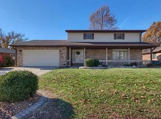 208 Blue Ridge Dr, Glen Carbon, IL
