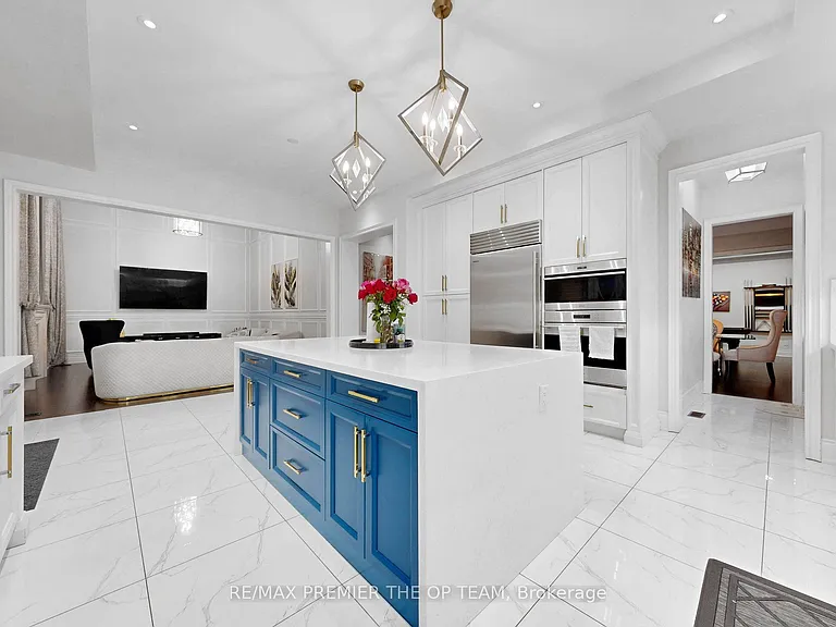 60 Chesney Cres — Photo 12