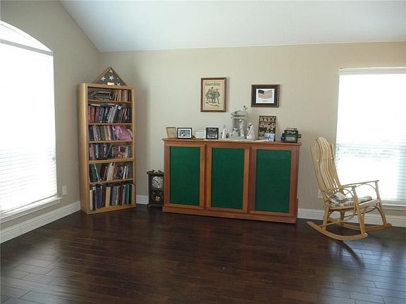 4th image of 12276 Latigo Dr