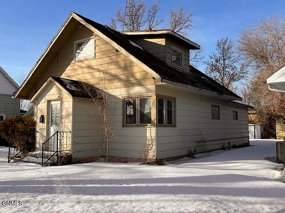 3rd image of 509 Box Elder St