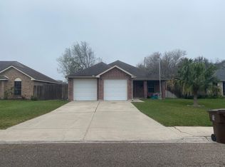 408 Lemonwood Dr, Kingsville, TX 78363