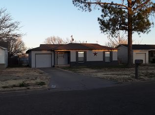 804 Zephyr St, Plainview, TX 79072