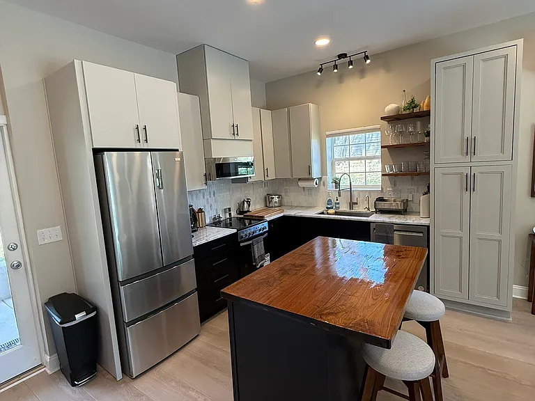 1700 Van Buren Ave #1 — Photo 10