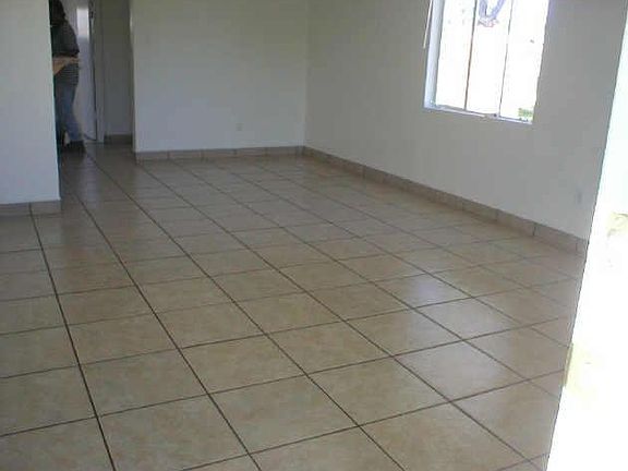 4th image of 3050 N SAN MIGUEL Avenue