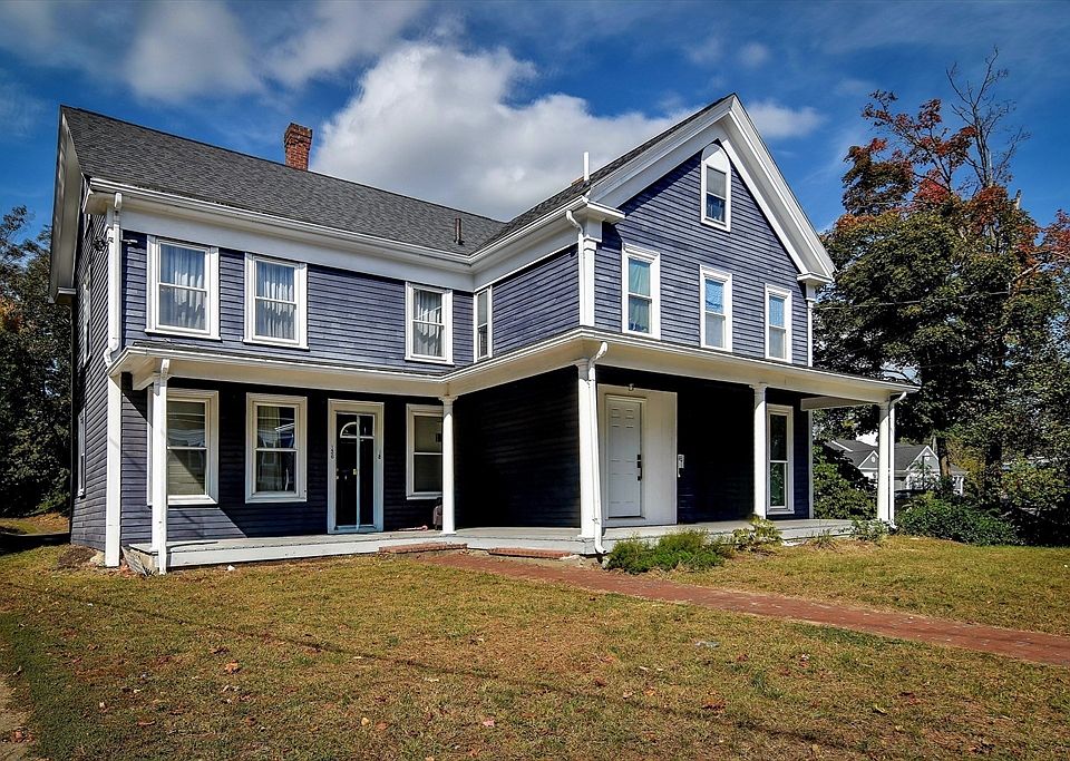 1st image of 136 Commonwealth Rd