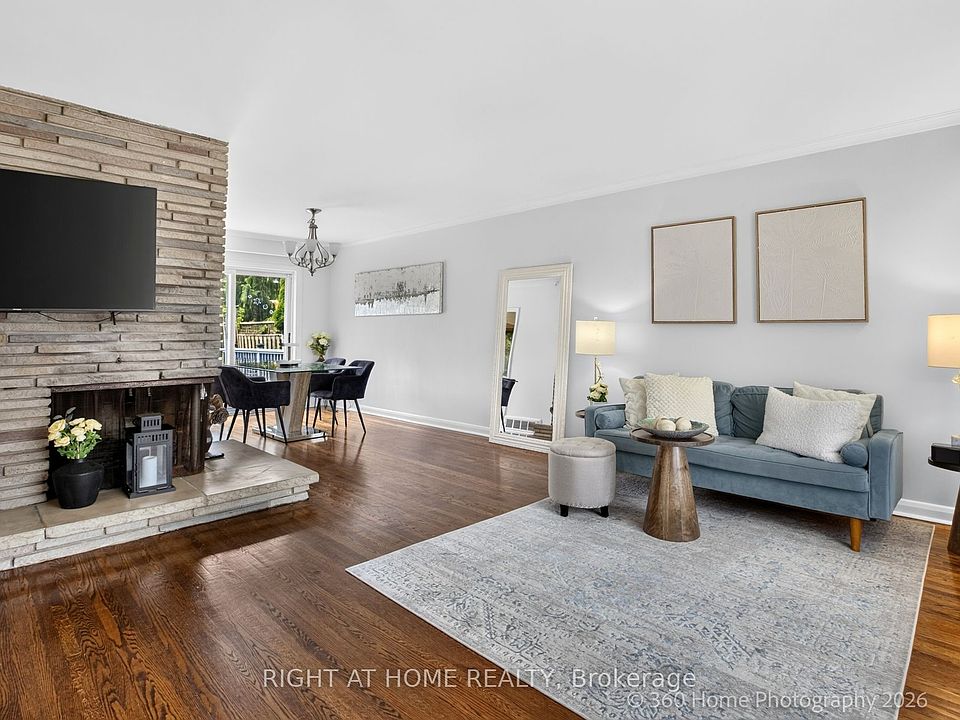 1st image of 100 Perivale Cres