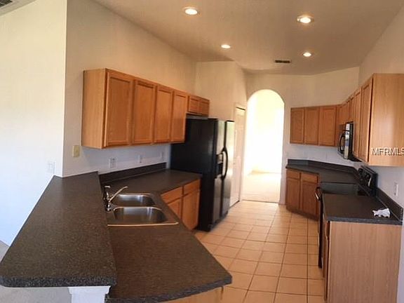 2nd image of 2678 Patrician Cir