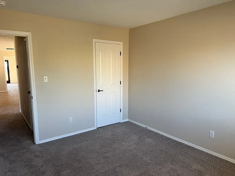 6202 Sierra Nevada Cir NW — Photo 19