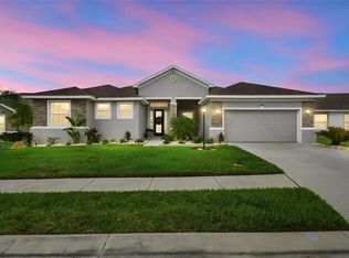1072 Woodland Oaks Dr, Lakeland, FL 33813