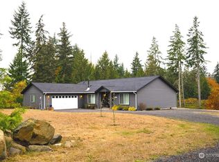 8352 NE Broughton Ct, Hansville, WA 98340