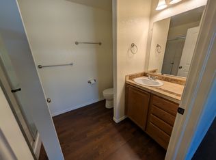 1013 S Wyoming Ave, Roswell, NM 88203