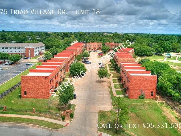 375 Triad Village Dr #18 — Photo 7