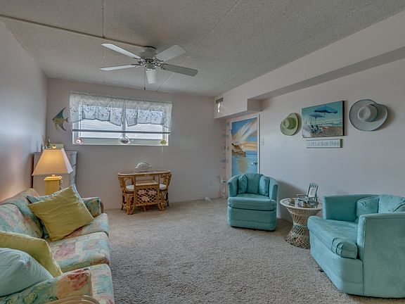 5th image of 1900 Boardwalk Unit 409