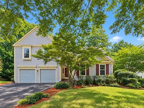 6414 Bromfield Trce, Centreville, VA 20120