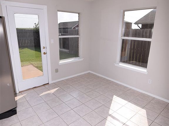 5th image of 4030 SW Mesquite Dr