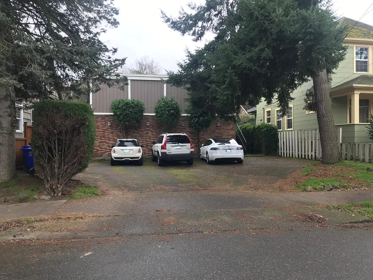 2544 NW Savier St — Photo 1