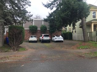 2544 NW Savier St APT B, Portland, OR 97210