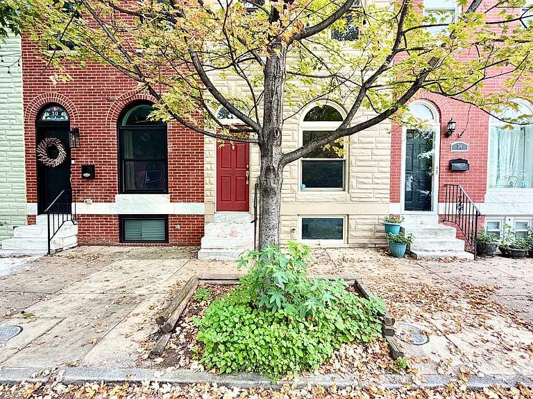 32 N Potomac St — Photo 21