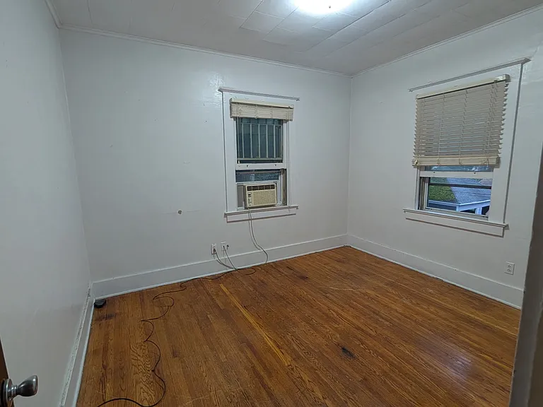 16 Darwin St — Photo 8