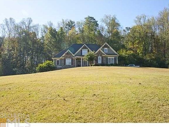 Gorgeous Custom built home, 3 car garage, rolling pasture!