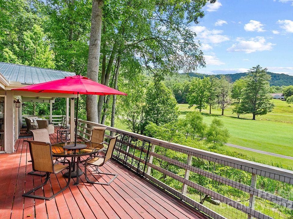 1st image of 386 Country Club Dr