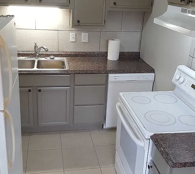10316 Greentree Ln #3 — Photo 5