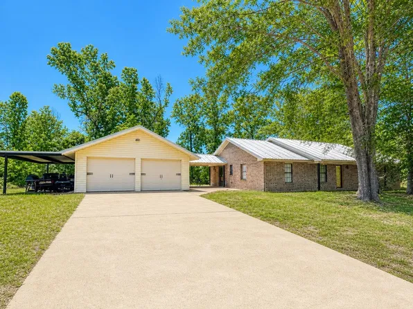 1400 Foster Rd, Jefferson, TX 75657