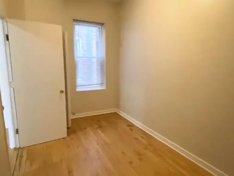 2641 W Haddon Ave #2R — Photo 7