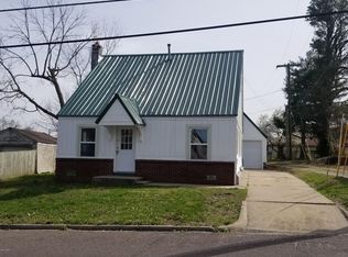 205 W Cale St, Monett, MO 65708