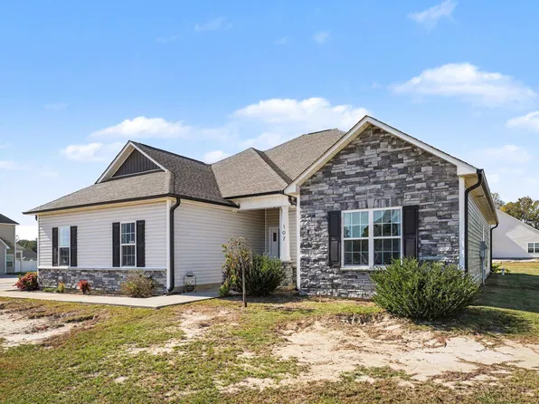 107 Ruth Dr, Pikeville, NC 27863
