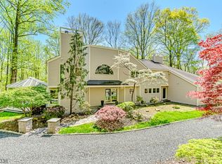 46 Charles Rd, Bernardsville, NJ 07924