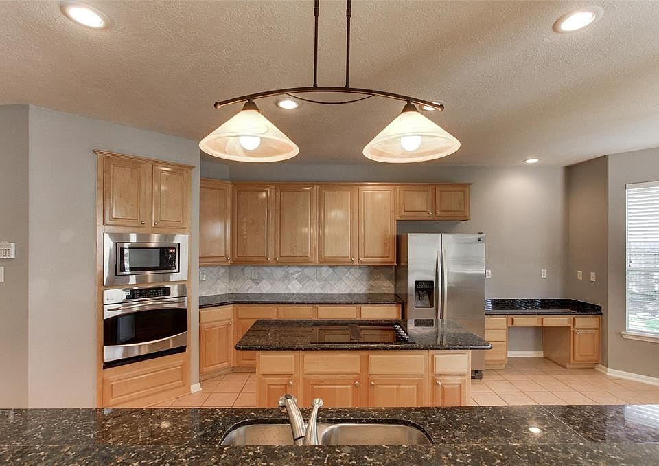 1st image of 17122 Parsley Hawthorne Ct
