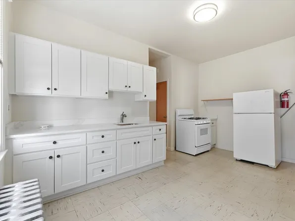 265 N 17th St APT 2R, Bloomfield, NJ 07003